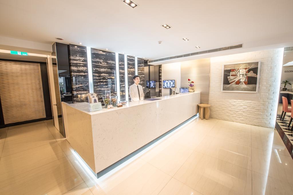Golden Stone Hotel Каосюн Екстериор снимка